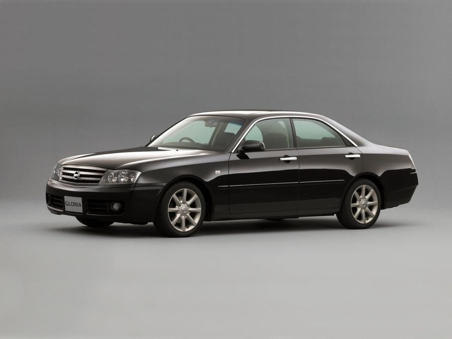  Nissan Gloria 1999 года  (фото 8 из 12)